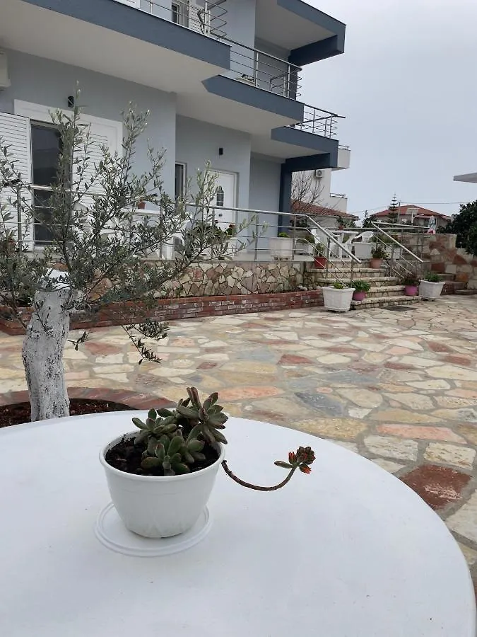Xhonis Apartments Ksamil