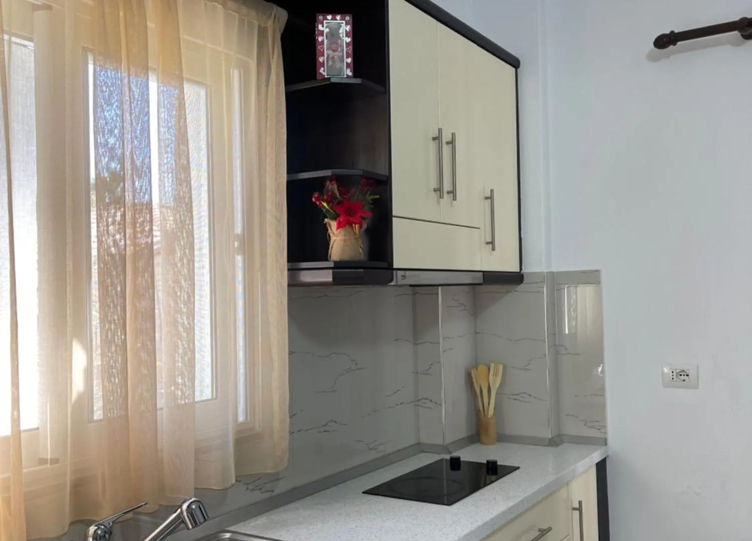 Xhonis Apartments Ksamil