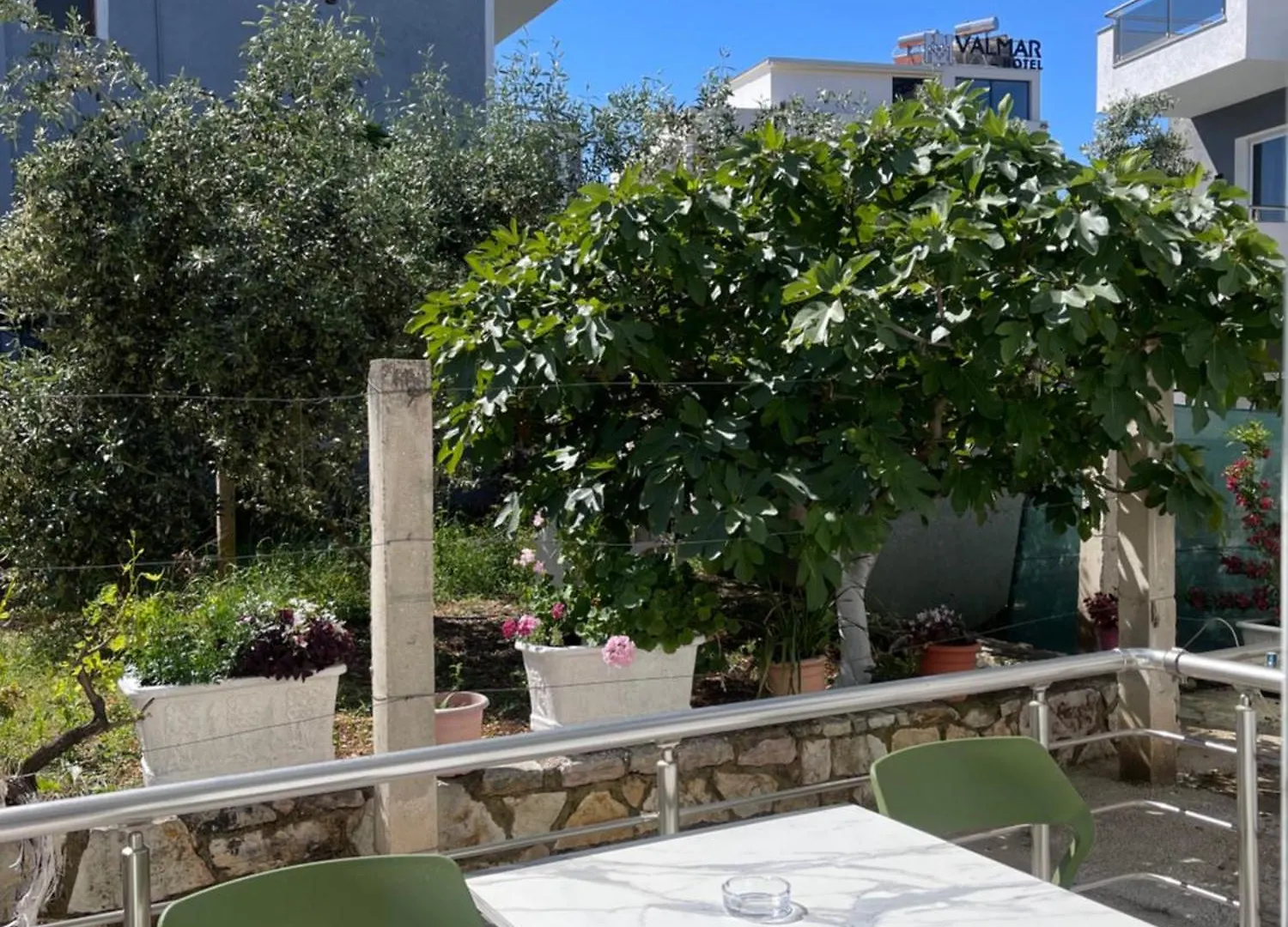 Xhonis Apartments Ksamil