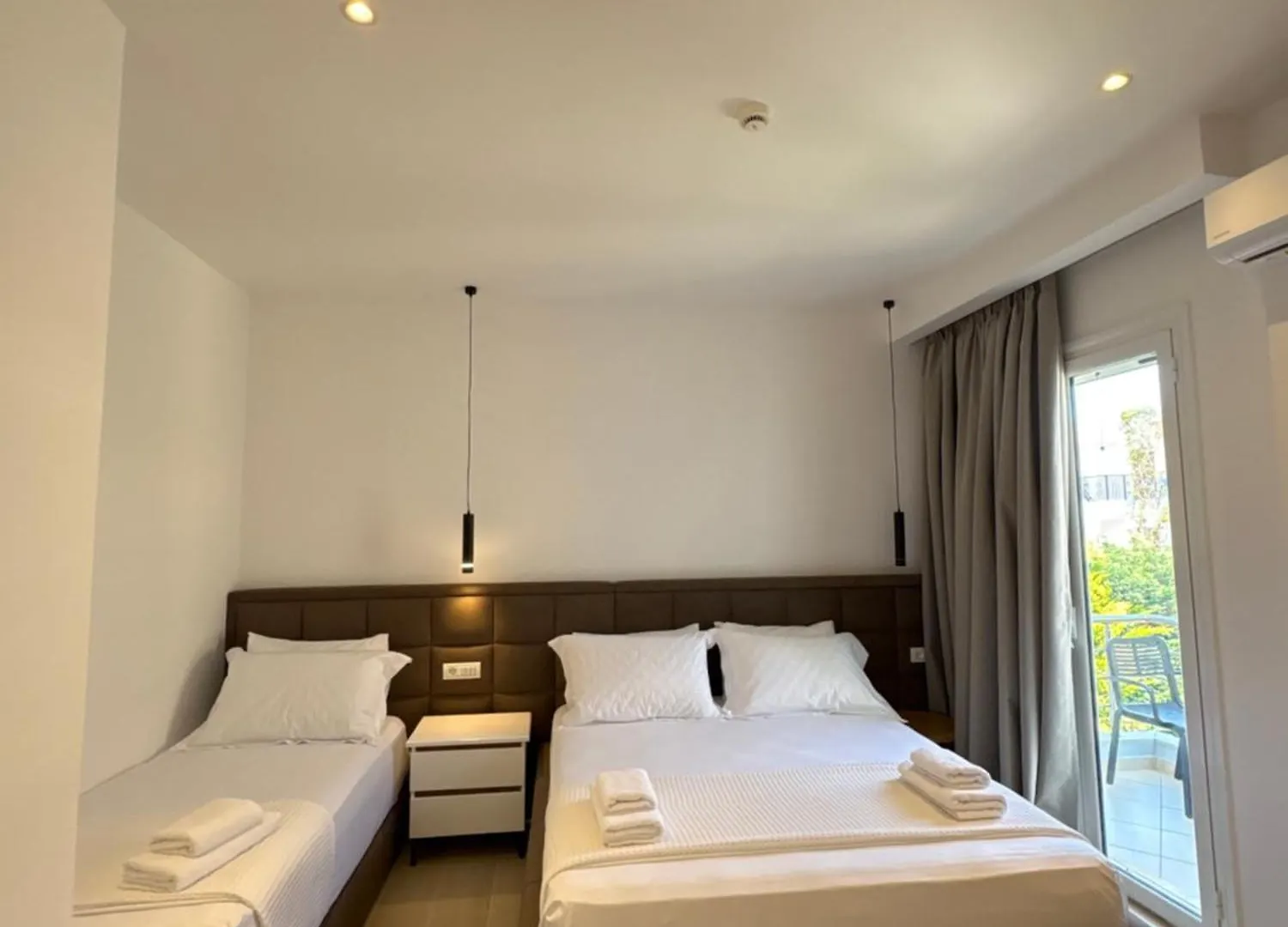 Xhonis Apartments Ksamil