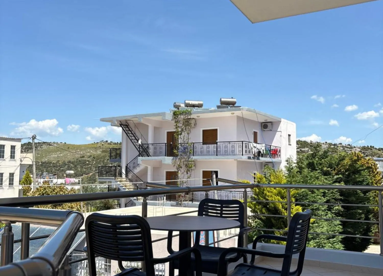 Xhonis Apartments Ksamil