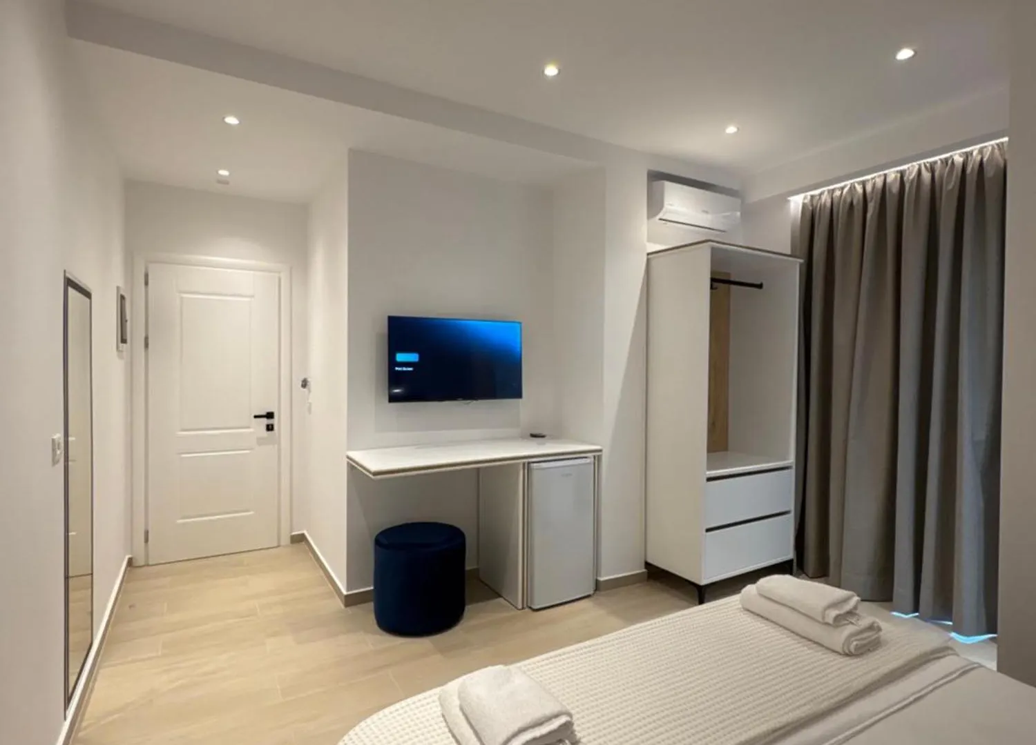Xhonis Apartments Ksamil 0*,
