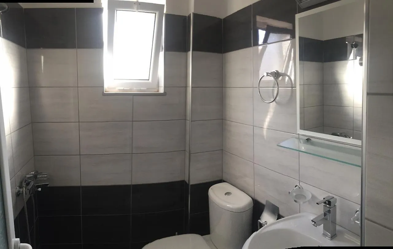 Xhonis Apartments Ksamil