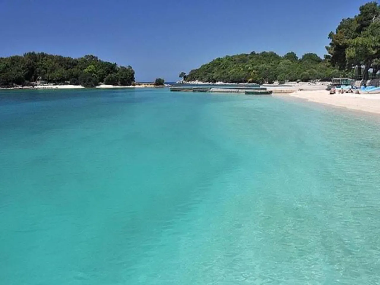 Xhonis Apartments Ksamil